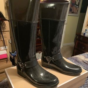 Michael kors rain boots